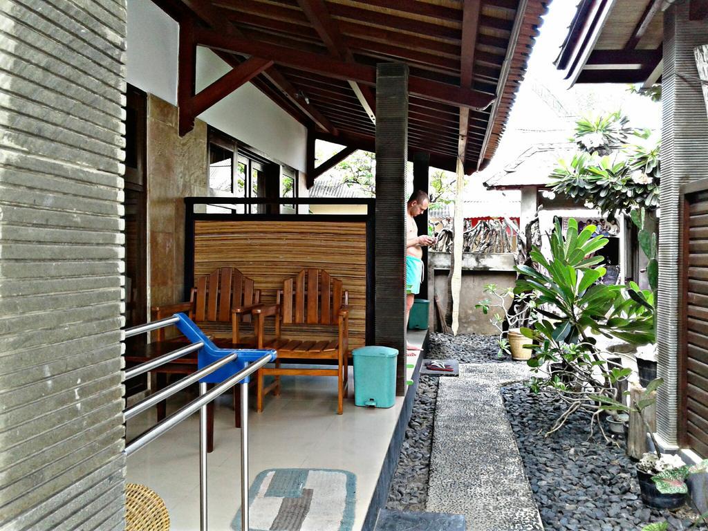 Malino Homestay กีลีตราวางัน ภายนอก รูปภาพ