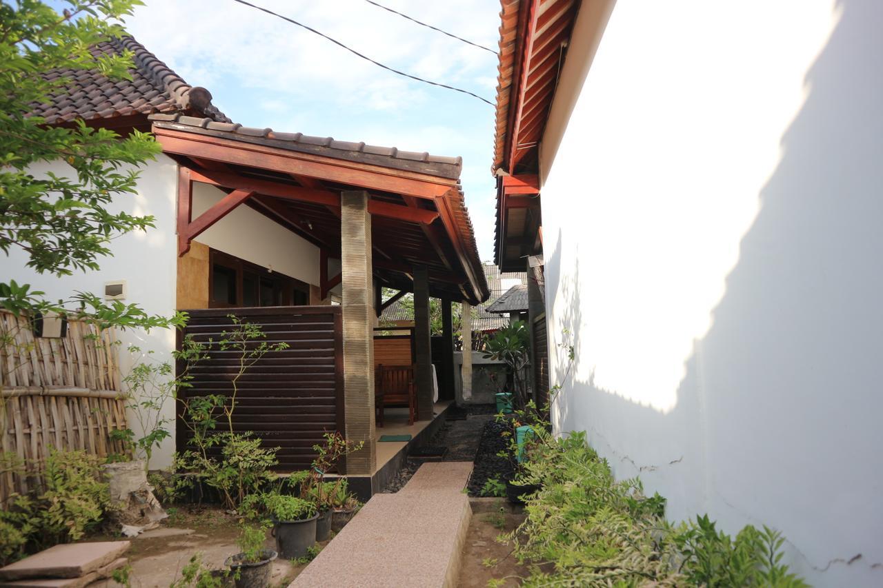 Malino Homestay กีลีตราวางัน ภายนอก รูปภาพ