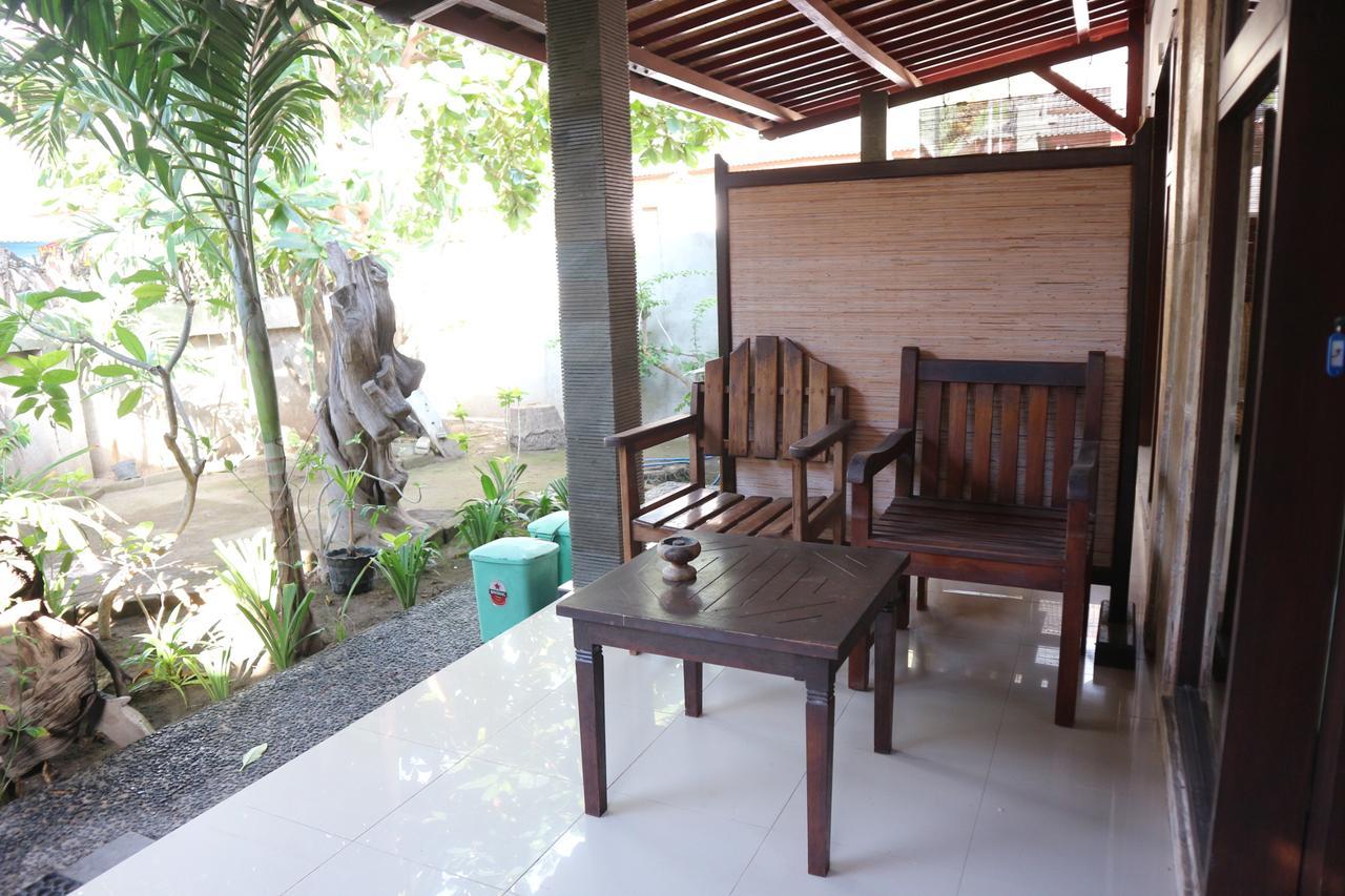 Malino Homestay กีลีตราวางัน ภายนอก รูปภาพ