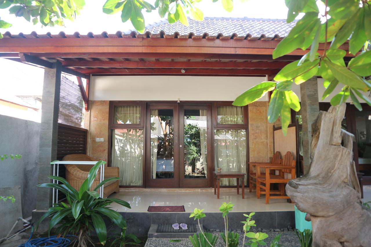 Malino Homestay กีลีตราวางัน ภายนอก รูปภาพ